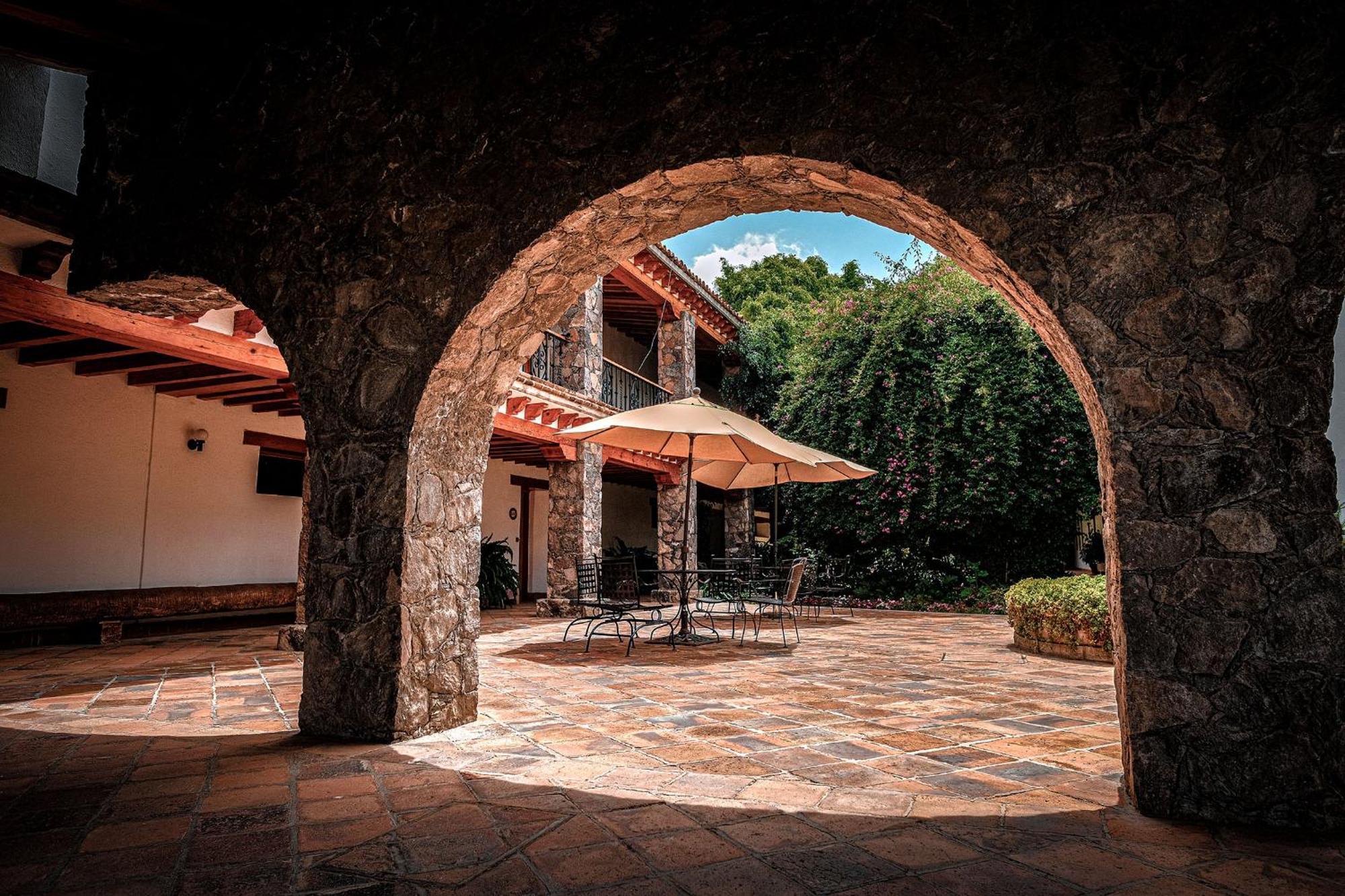 Hotel Hacienda Cantalagua Golf Contepec Exterior photo